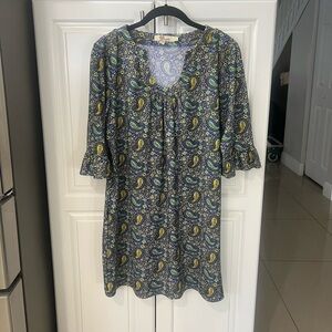 Aryeh women’s Paisley Bell Sleeve mini Dress size large